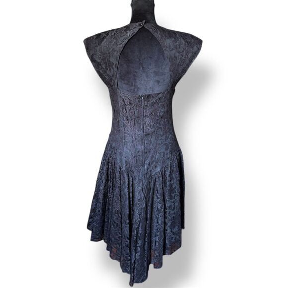 Wednesday Addams Gothic Prom Dress Black Lace 80s Vintage Nuance Ruched Size 11 - Picture 3 of 15